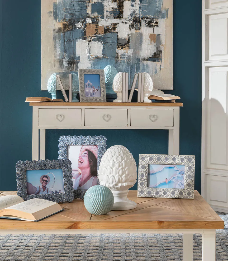 Pinecone, light blue
