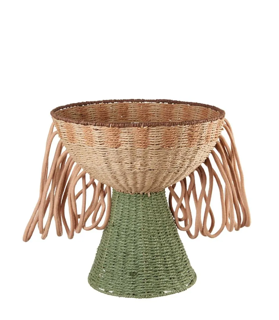 Basket with fringes