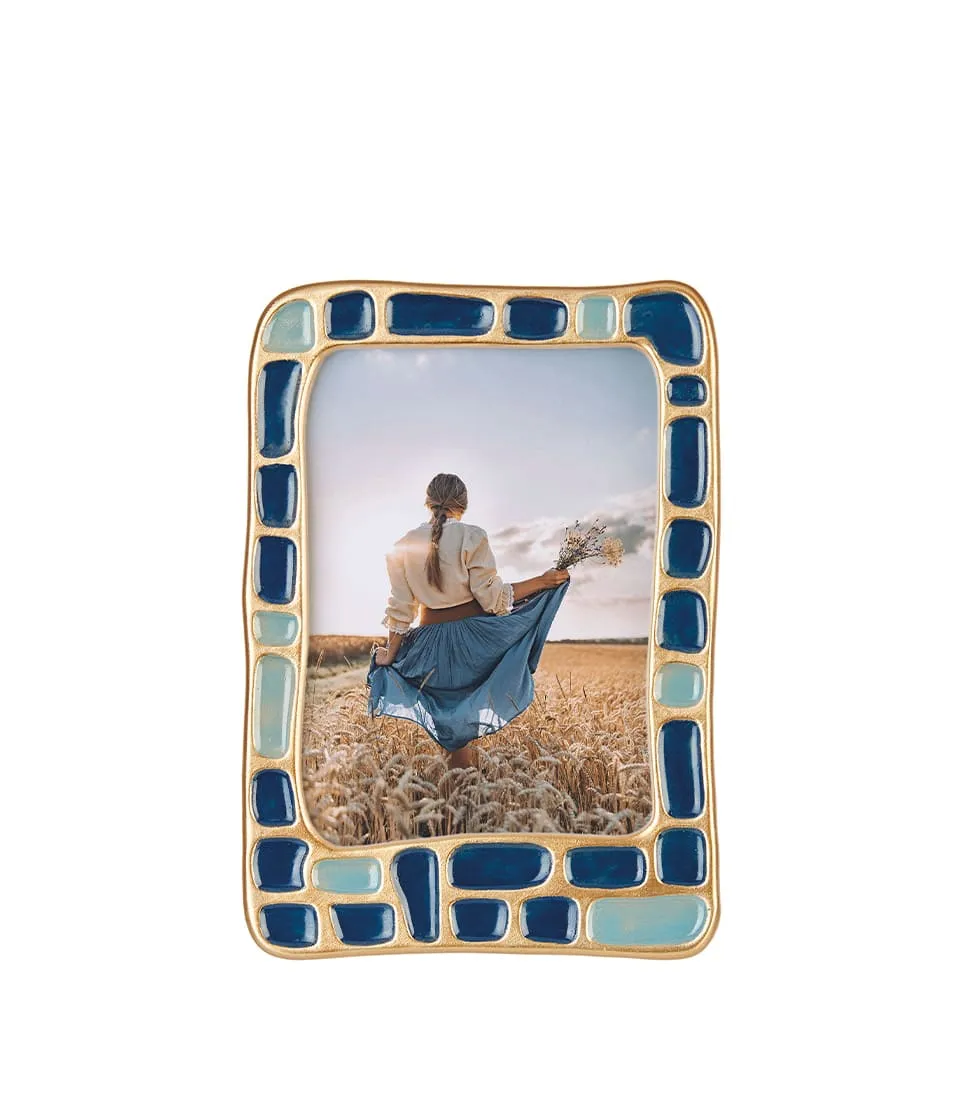 Large rectangular photo frame