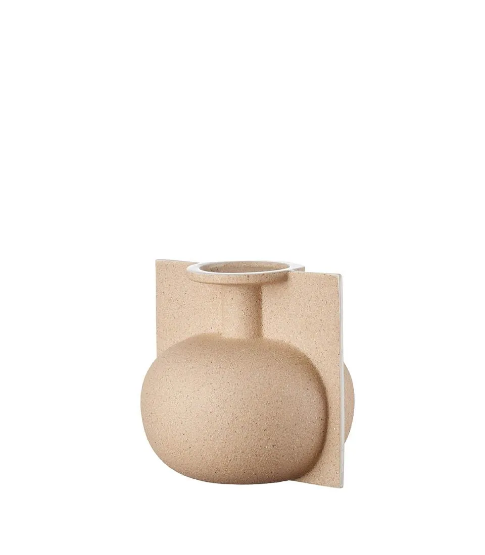 Short vase