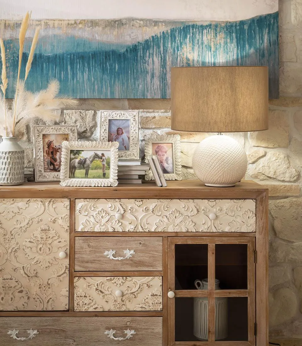 Cabinet with drawers