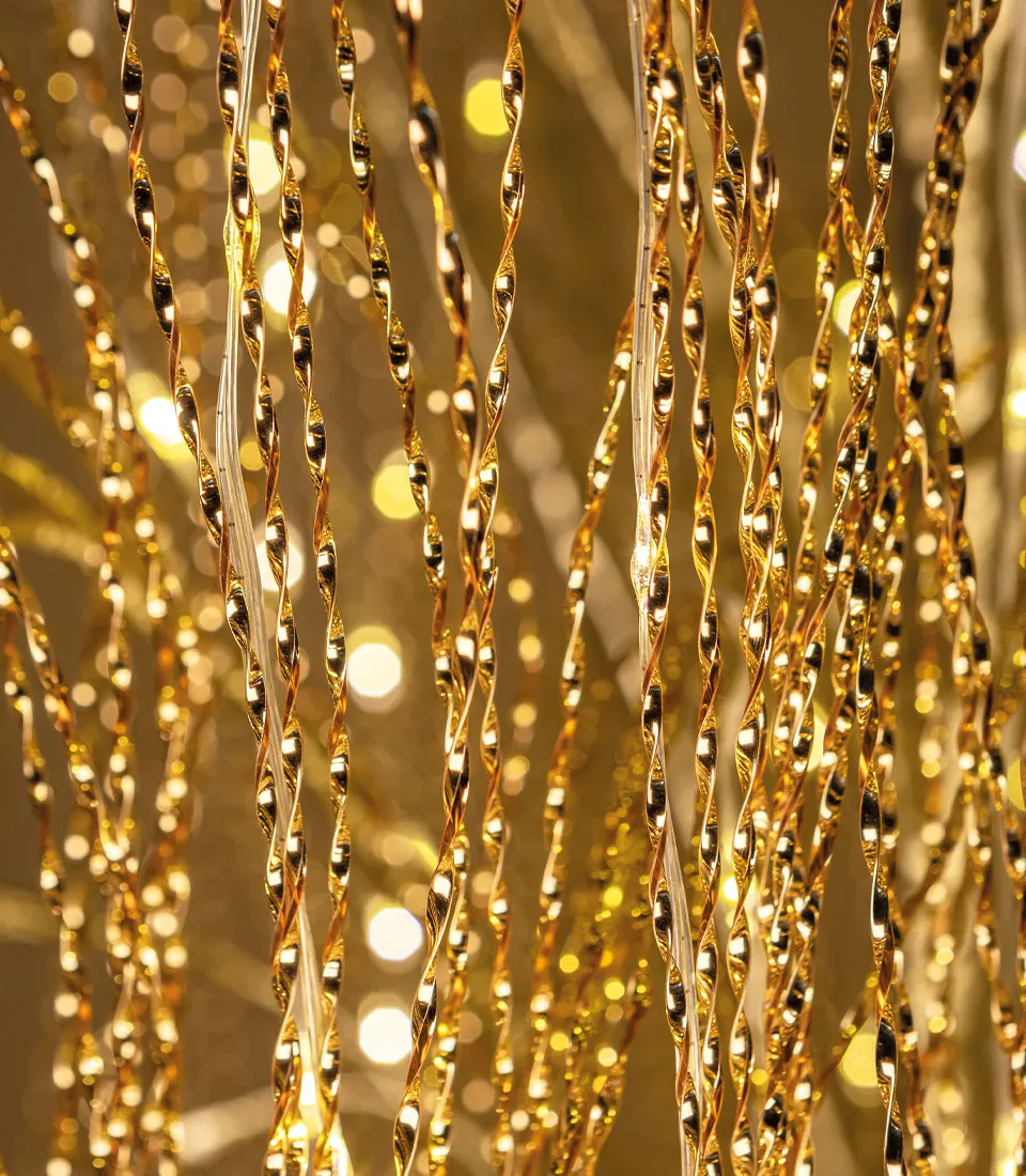 WILLOW, 150H, WITH 234 LEDS