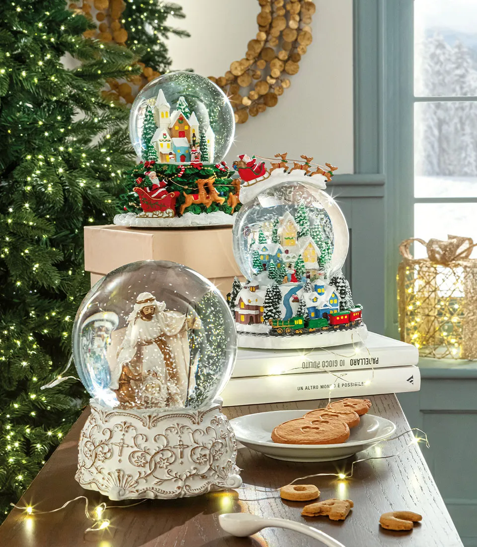 Snowball santa's sleigh